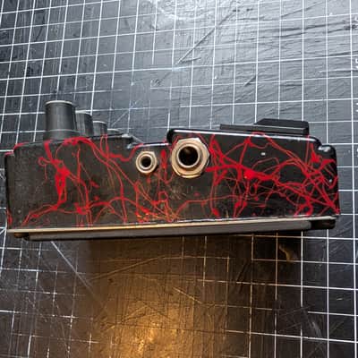 DOD Death Metal Distortion FX86 - Black & Red image 3