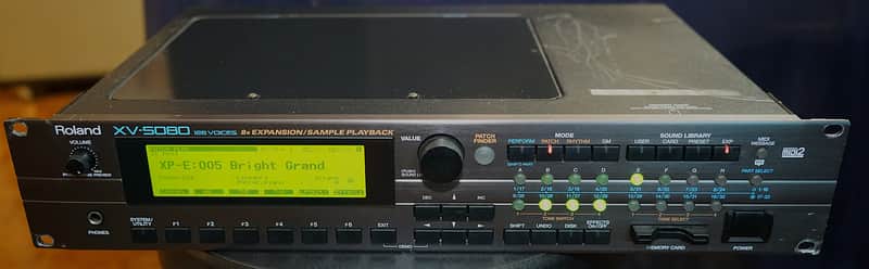 Roland XV-5080 w/2 Expansion Boards 128 Voice Synth Module w/RAM image 1
