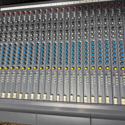 Soundcraft Delta DLX 32 Channel 1991-1996 image 3