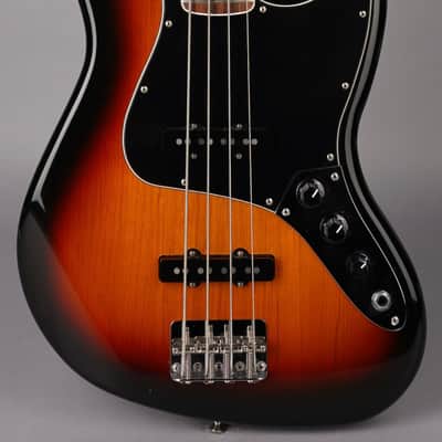 Fender Classic 70's Jazz Bass Reissue - 2008 MIM - Sunburst image 2