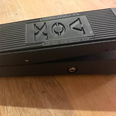 Vox V845 Wah Pedal – Classic Wah Tone, Excellent Condition image 4