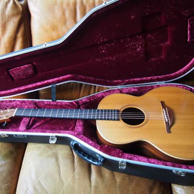 2011 Lowden F-32, AAA Sitka spruce top, Rosewood body, LR Baggs mic + Hiscox OHSC image 24