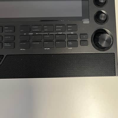 Akai MPC Live III Standalone Sampler / Sequencer 2025 - Present - Black image 4