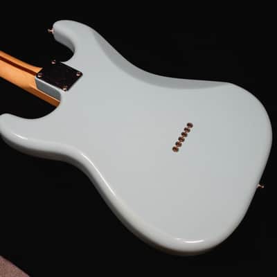 Fender Limited Edition Tom DeLonge Signature Stratocaster 2023 - Daphne Blue image 7
