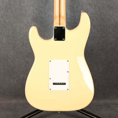 Squier Stratocaster - Made in Korea - White - 2nd Hand image 6