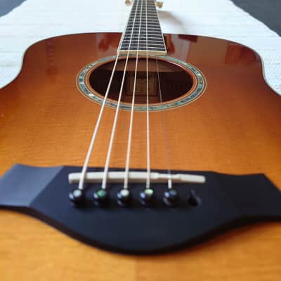 Taylor GS-6 2011 - Honeyburst image 1