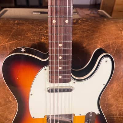 Fender Custom Shop ‘60 Telecaster Custom Journeyman Roasted 2017 - Sunburst image 3