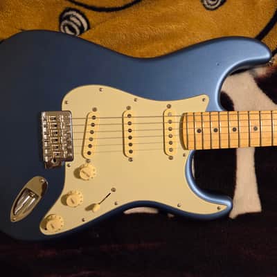 Fender American performer 2023 - Lake Placid blue image 10