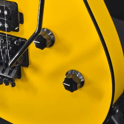 EVH Wolfgang® Special, Baked Maple, Ebony Fingerboard, Caution Yellow image 4