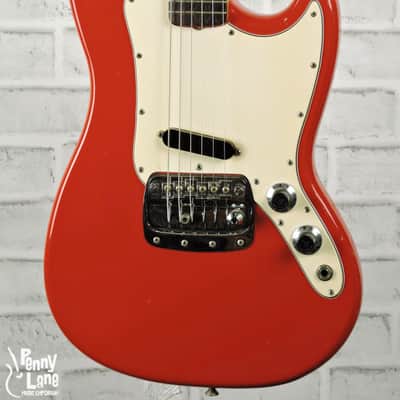Fender Bronco Dakota Red Electric Guitar With Case – 1967 image 3