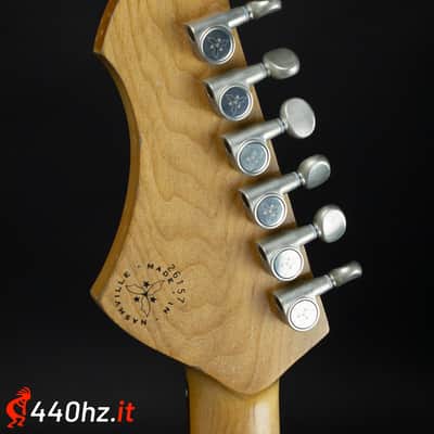 Novo Serus J Dealer Limited - Olympic White over Aztec Gold image 15