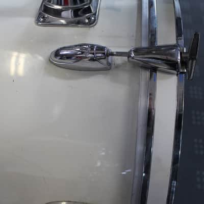 Yamaha 9000 Series Drum Set 13/14/15/18/24 1970s White image 11