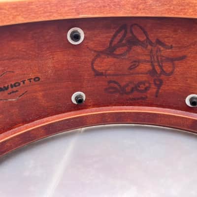 Craviotto Solid Cherry Drum Set – All drums signed by Johnny (2009) – 18/12/14 + 5.5 Snare – Collector Grade image 14