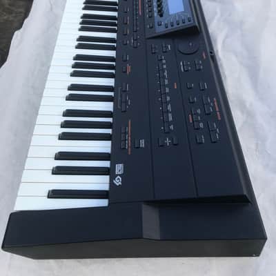 Roland G-800 Arranger Workstation 64-Voice Polyphony Synthesizer image 1