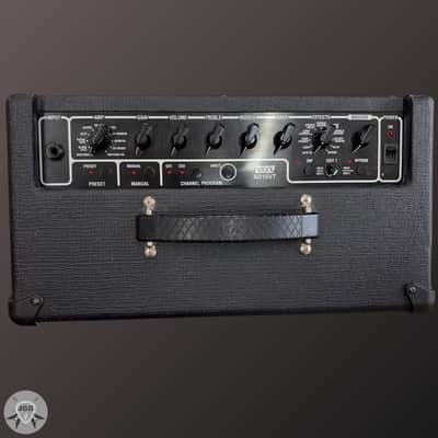 Vox Valvetronix AD15VT 15-Watt Guitar Combo - Excellent Condition image 2