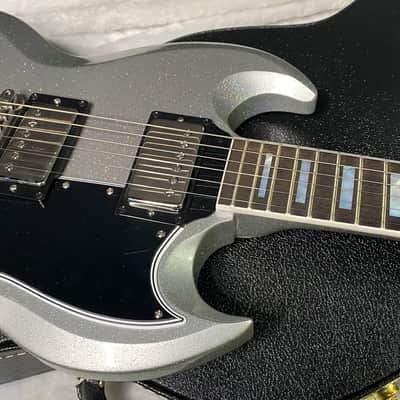 NEW! Gibson Custom SG Custom Electric Guitar - Radiant Sparkle - WOW! Just Incredible! 7lbs - Authorized Dealer - G07678 image 2