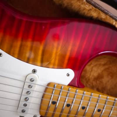 Fender Stratocaster 1994 - Foto Flame image 4