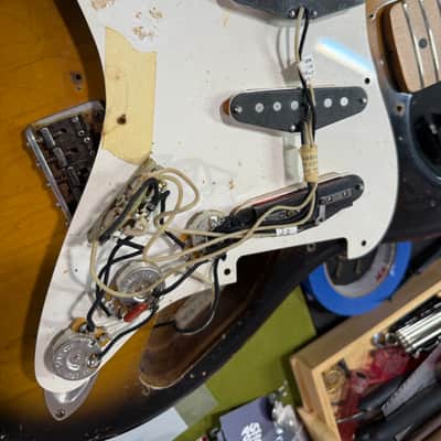 Fender American Vintage ‘57 Reissue Stratocaster 2005 - Sunburst image 15