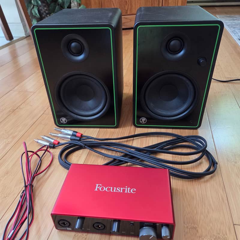 Mackie Focusrite Mackie CR5-X Multimedia Monitors 5" & Focusrite Scarlett 4i4 USB Audio Interface 2020s image 1