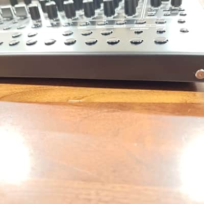 Roland SH-4D polyphonic desktop synthesizer image 9