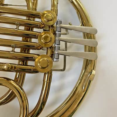 Very Clean Used Conn 14D Single F French Horn in Yellow Brass, Lacquered; with Case, Mouthpiece image 11