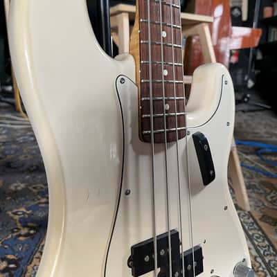 Fender Precision Standard 1993 white Mexico MIM image 5