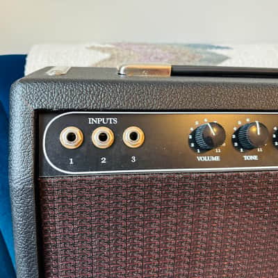 Fat Jimmy “Tone Box” 1x10 Tube Amp image 4