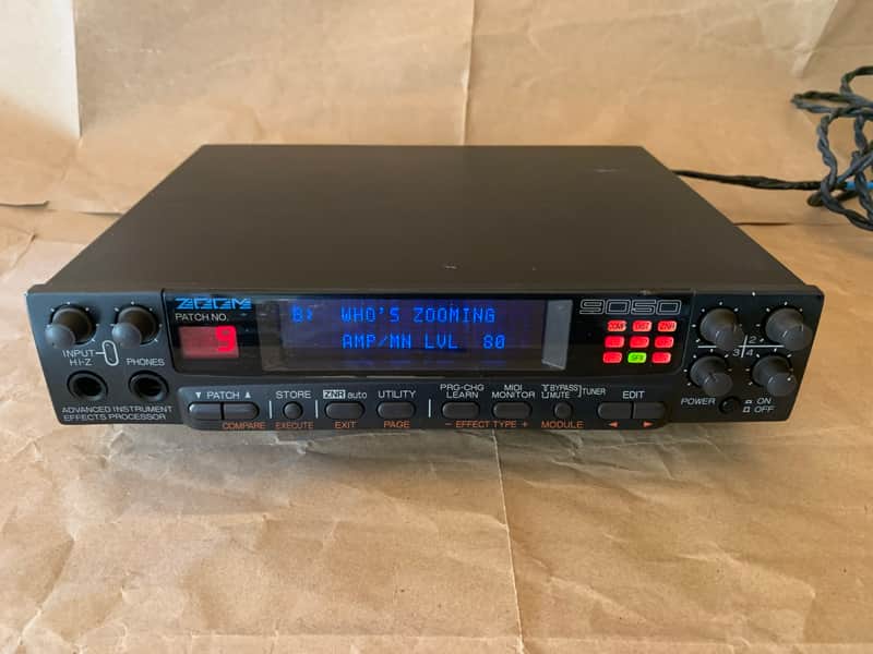 Zoom 9050 Advanced Instrument Effects Processor 90s VGC with p/s