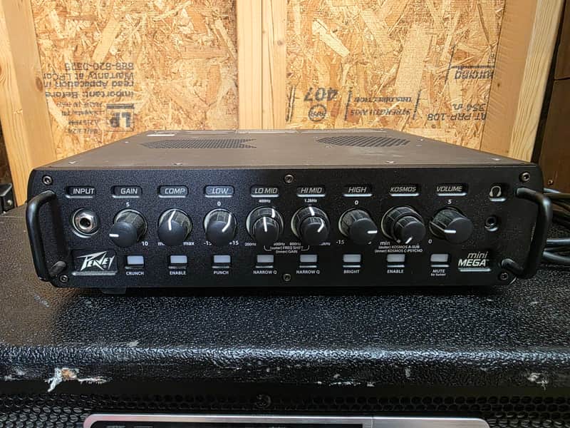 Peavey MiniMEGA 1000W Lightweight Bass Head 2010s - Black image 1