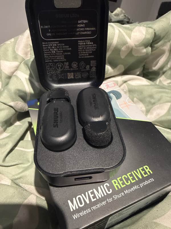 Shure MoveMic Two Receiver Kit Clip-On Microphone and Receiver 2024 - Present - Black image 1