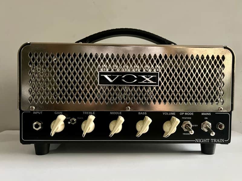 Vox NT15H Silver image 1