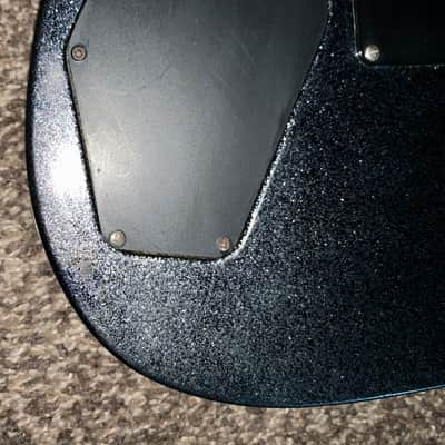 Kramer Proaxe standard electric guitar signed by Dave mustaine and megadeth hard shell case 1990's image 9