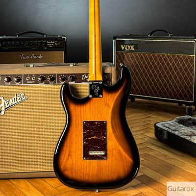 2018 Eric Johnson Signature Stratocaster Thinline Sunburst image 11