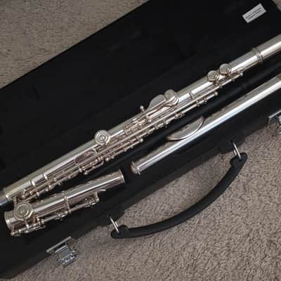 Yamaha YFL-262 Open-Hole Flute Current Model image 10