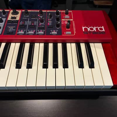 Nord Stage Classic 73 Compact 73-Key Digital Piano 2005 - 2008 - Red image 6