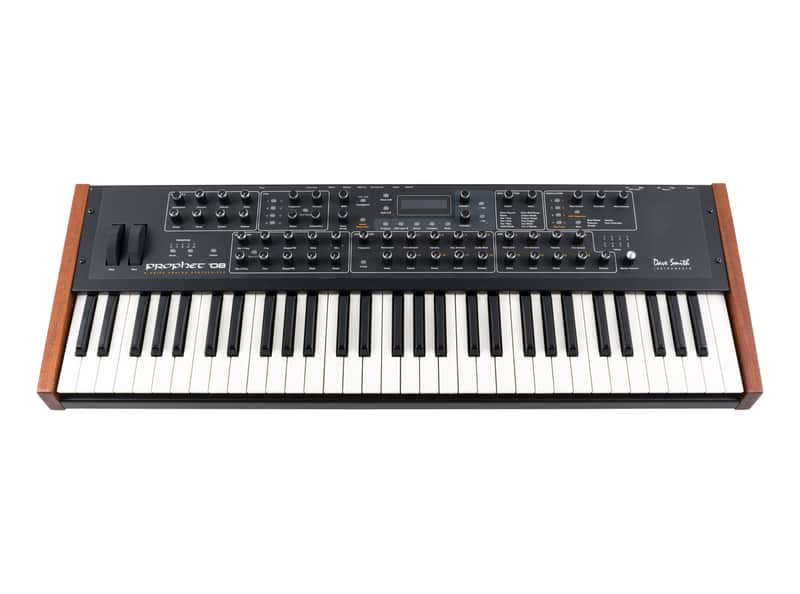 Dave Smith Instruments Prophet 08 PE 61-Key 8-Voice Polyphonic