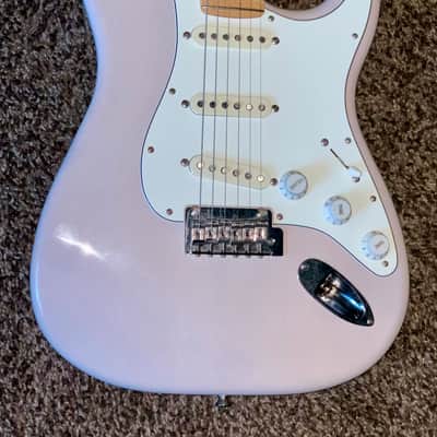 2022 Fender Junior Collection  Stratocaster Satin Shell Pink electric guitar made in japan MIJ image 5