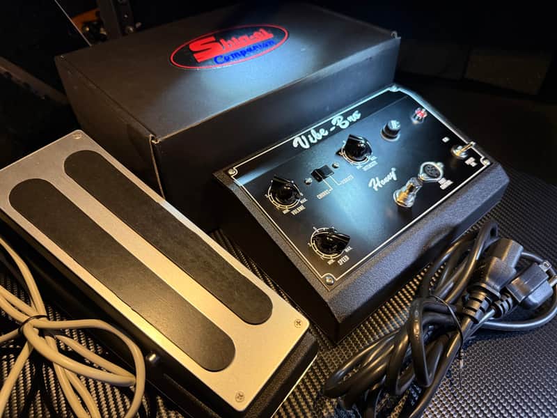 Shin-Ei Vibe Bro, Chorus/Vibrato 2010s Replica of the 60's Vintage Uni-Vibe Pedal with Shin-Ei Speed Control Pedal image 1
