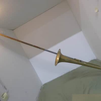Holton TR602 Trombone with mouthpiece and case, USA. Good condition image 15