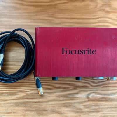 Focusrite Scarlett 2i2 Audio Interface 1st Generation Red image 2