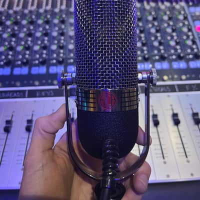 AEA R84 Ribbon Microphone 2003 - Present - Black image 2