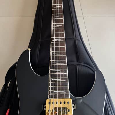 Schecter Reaper-6 Custom 2023 - Gloss Black with Bareknuckle Juggernaut pickups image 6