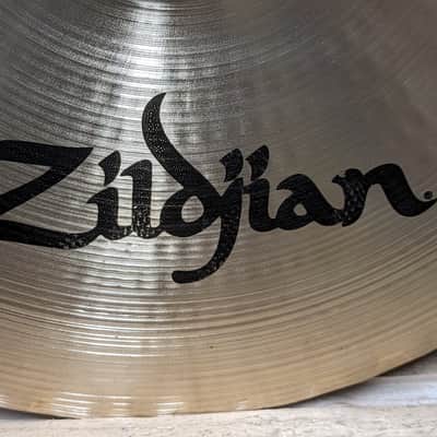 Zildjian 14" A Series Mastersound Hi-Hat Cymbals (Pair) 2013 - Present - Traditional image 6
