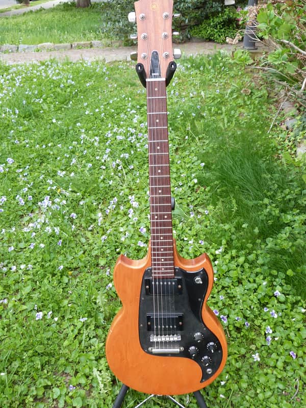 Yamaha Electric guitar two humbuckers tuning fork logo natural image 1
