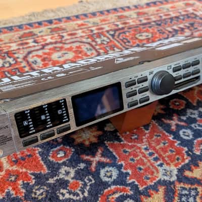 Behringer Ultra-Drive Pro DCX2496 Loudspeaker Management System 2010s - Standard image 3