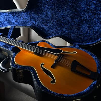 Kiso Ribbecke Archtop 17" image 20