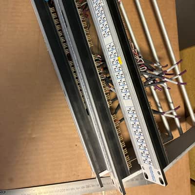 Ghielmetti ASF 2x32 A Blueline normalizing patchbay image 2