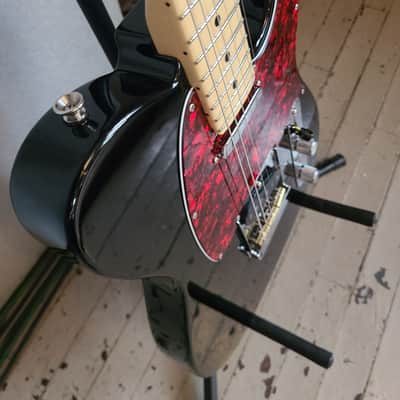 Fender American Professional Telecaster with Maple Fretboard 2017 - 2019 - Black image 8