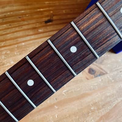 Fender Stratocaster Neck Rosewood Board Locking Nut Fender Tuners 2000 Model image 5