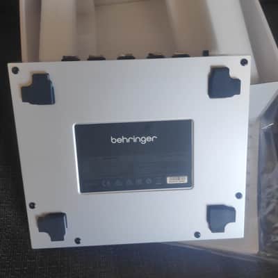Immagine Behringer Dual-Phase 2022 - Blue / White - 7